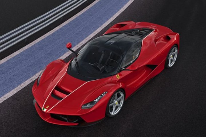 500e Ferrari LaFerrari brengt 7 miljoen op