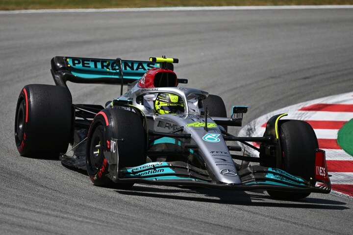 Lewis Hamilton Barcelona Mercedes F1 (ANP)