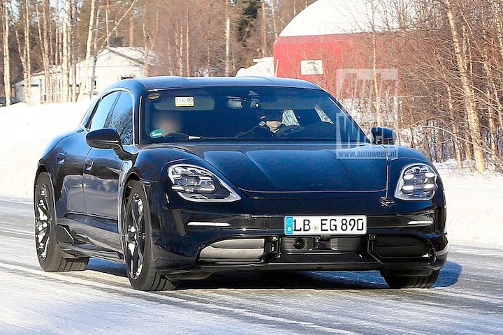 2020 - [Porsche] Taycan Sport Turismo Ykryujzb5dl5