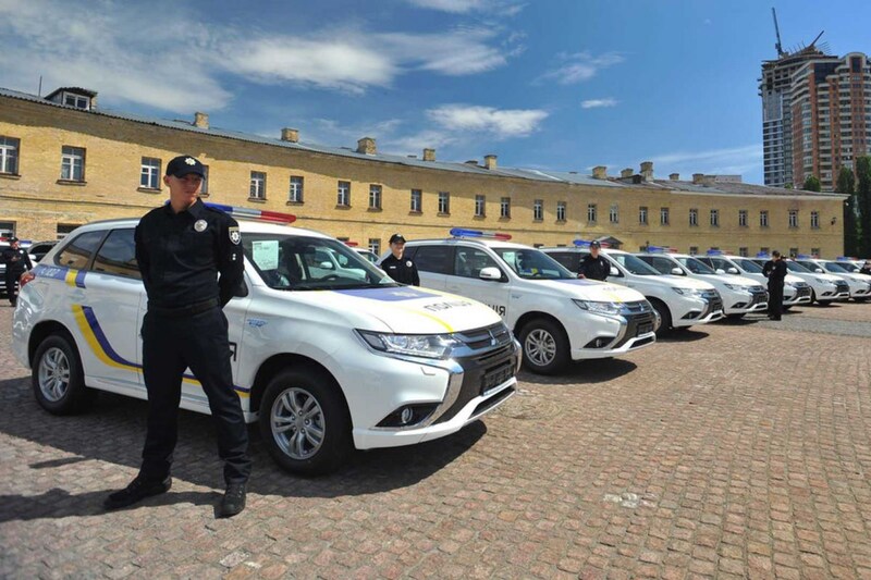 Mitsubishis Outlander PHEV politie Oekraïne