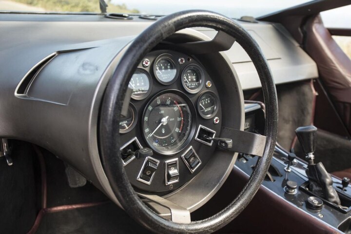 Amazing steering wheel