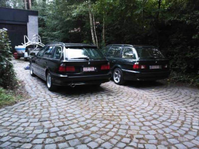 BMW 520d touring Executive (2001)