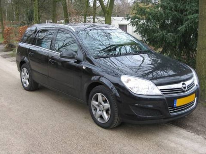 Opel Astra Stationwagon 1.9 CDTi 150pk Cosmo (2008)