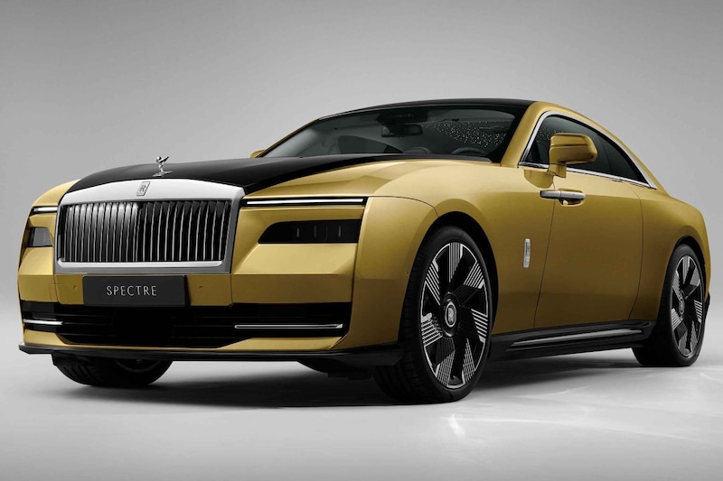 This is the all-electric Rolls-Royce Spectre