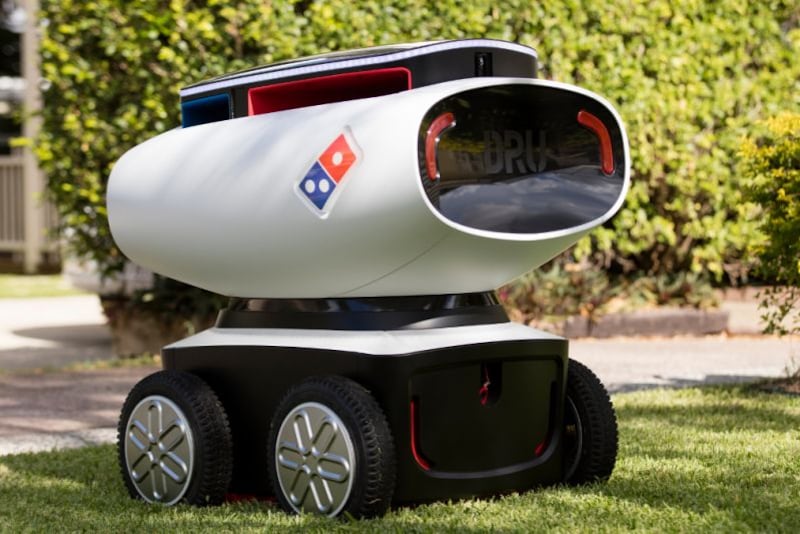 Domino's wil autonome auto laten bezorgen